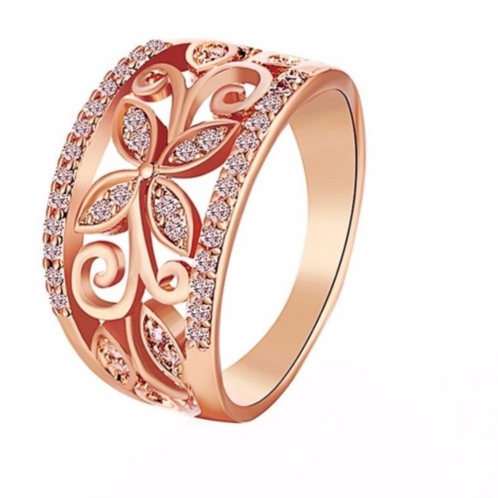🎀 SALE 🎀 Rose Gold Wide Band Ring